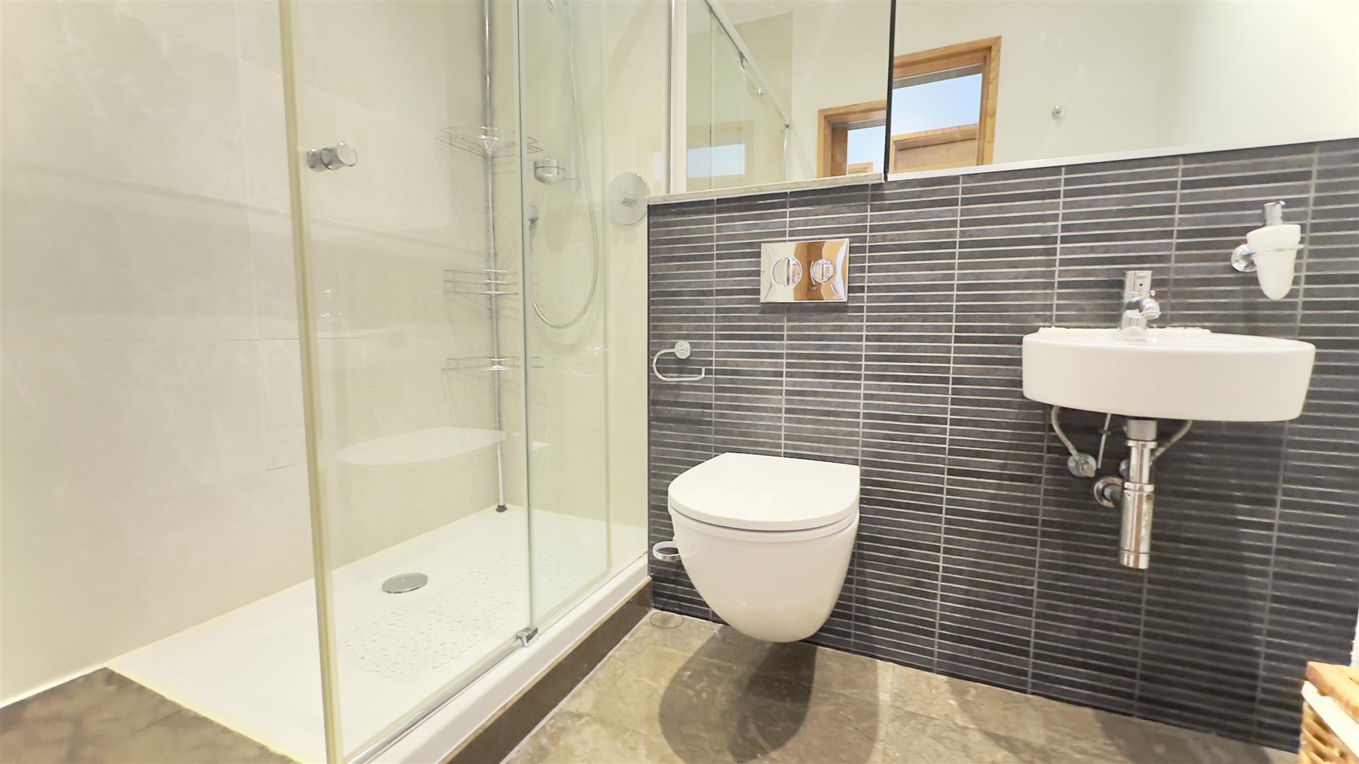 Image of Apartment - 3 Bedrooms - 2 Bathrooms for Sale in The Anchorage-Gibraltar, Image 8